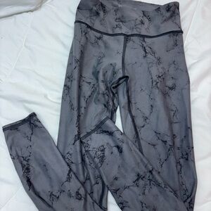 BECCA Gray Marble Leggings size small